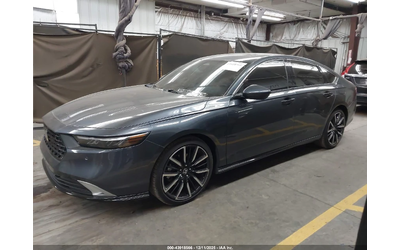 Honda Accord ОБДУХВАНЕ* ПОДГРЕВ* BOSE* ПАНО* КАМЕРА* 25хил.км - автомобили, коли, обяви за нови и употребявани 12