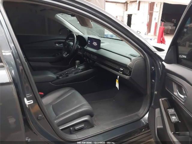 Honda Accord ОБДУХВАНЕ* ПОДГРЕВ* BOSE* ПАНО* КАМЕРА* 25хил.км - автомобили, коли, обяви за нови и употребявани 6