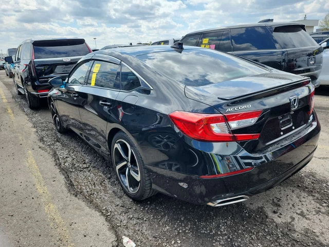 Honda Accord SPORT| ПОДГРЕВ| 2 КЛЮЧА| ШИБИДАХ| АЛКАНТАРА| CARFX - автомобили, коли, обяви за нови и употребявани 3