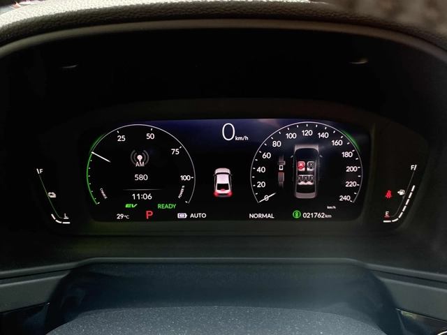 Honda Accord Hybrid Sport-L * ПАНОРАМА * CARFAX * АВТО КРЕДИТ * - автомобили, коли, обяви за нови и употребявани 12