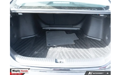 Honda Accord Hybrid Touring Leather Seats| Navigation| Heated S - автомобили, коли, обяви за нови и употребявани 7