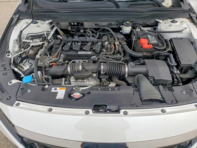 Honda Accord 1.5T* КОЖА* СЕРВИЗНА ИСТОРИЯ* ЛИЗИНГ - автомобили, коли, обяви за нови и употребявани 10