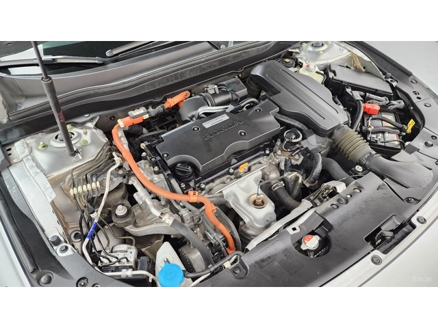 Honda Accord 2.0* HYBRID* TOURING* КОЖА* ПОДГРЕВ* ШИБИДАХ* HEAD - автомобили, коли, обяви за нови и употребявани 4