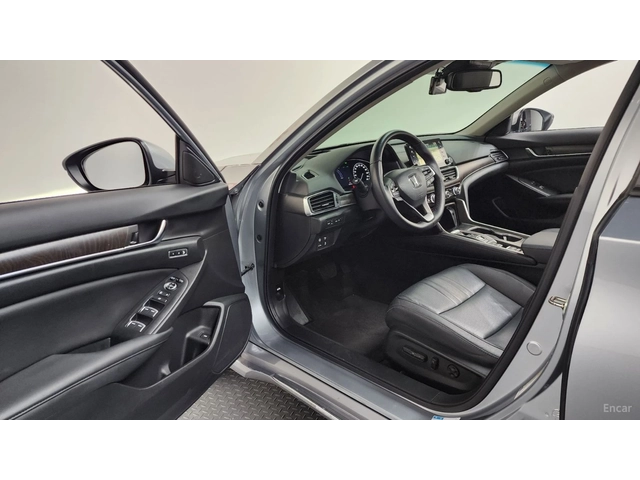 Honda Accord 2.0* HYBRID* TOURING* КОЖА* ПОДГРЕВ* ШИБИДАХ* HEAD - автомобили, коли, обяви за нови и употребявани 8