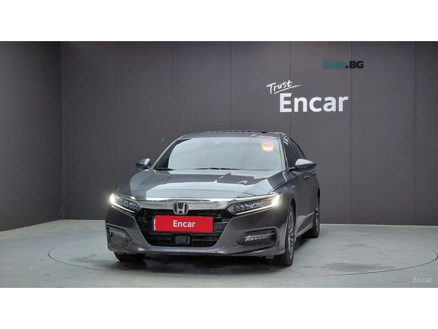 Honda Accord 2.0 Hybrid Touring* КОЖА* НАВИ* ПАНО - автомобили, коли, обяви за нови и употребявани 2