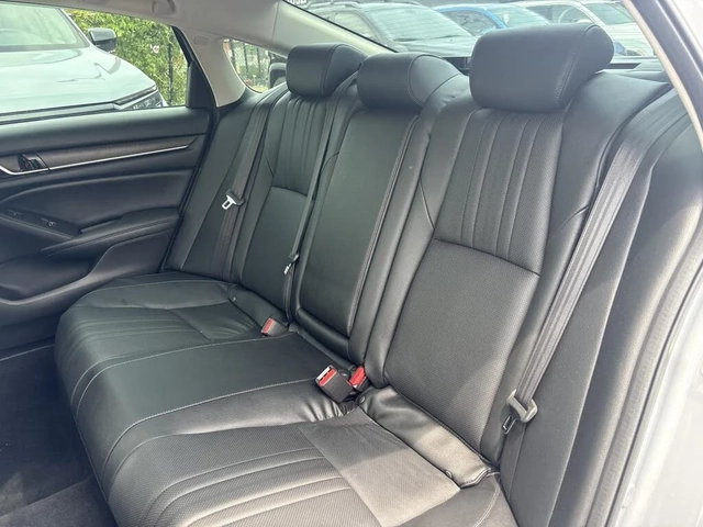 Honda Accord 2.0T | Touring | FWD - автомобили, коли, обяви за нови и употребявани 10
