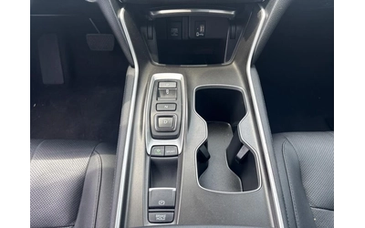 Honda Accord 2.0T | Touring | FWD - автомобили, коли, обяви за нови и употребявани 8