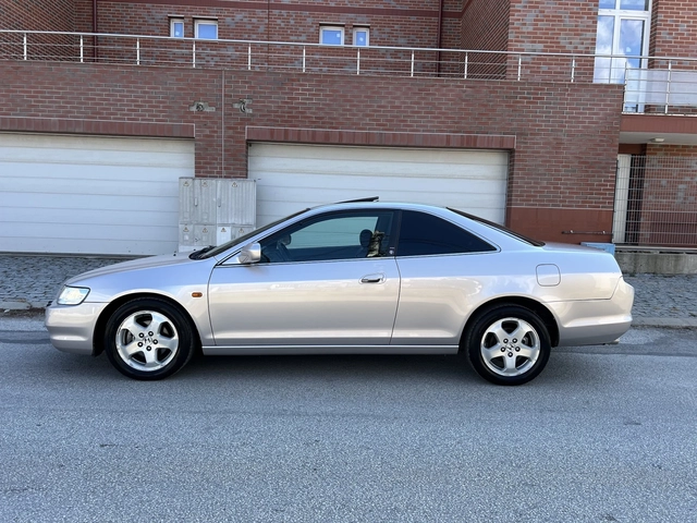 Honda Accord COUPE-3.0i-AVTOMAT-ШВЕЙЦАРИЯ - автомобили, коли, обяви за нови и употребявани 7
