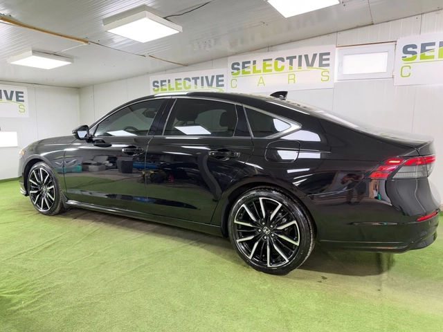 Honda Accord 2.0 Hybrid* Touring* Head up* 2024* - автомобили, коли, обяви за нови и употребявани 3