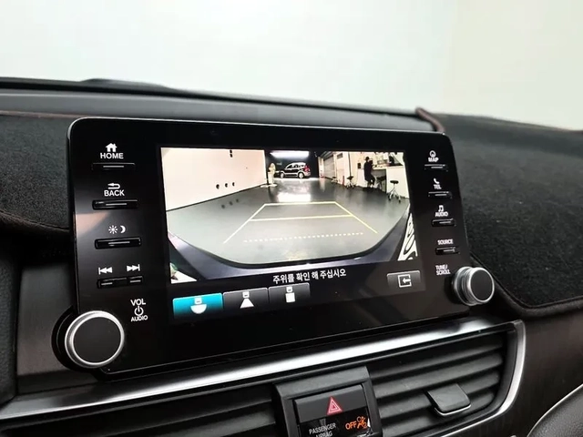 Honda Accord 2.0 Hybrid - САМО 30% АВАНС! - автомобили, коли, обяви за нови и употребявани 12