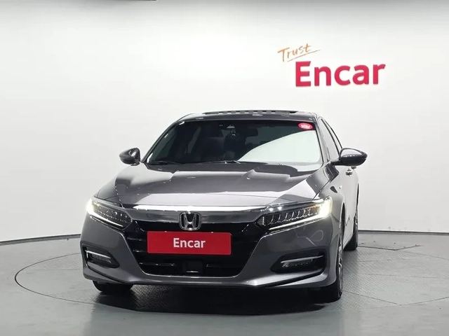 Honda Accord 2.0 Hybrid - САМО 30% АВАНС! - автомобили, коли, обяви за нови и употребявани 2