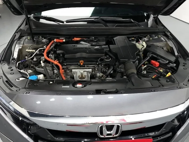 Honda Accord 2.0 Hybrid - САМО 30% АВАНС! - автомобили, коли, обяви за нови и употребявани 5