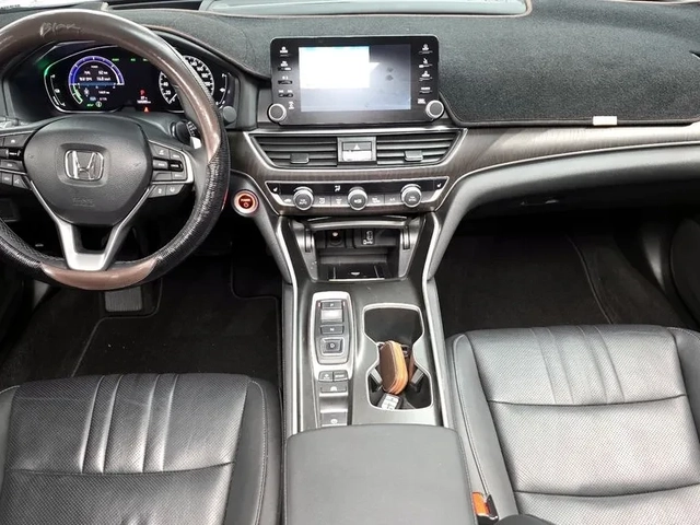 Honda Accord 2.0 Hybrid - САМО 30% АВАНС! - автомобили, коли, обяви за нови и употребявани 6