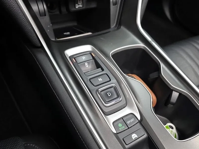 Honda Accord 2.0 Hybrid - САМО 30% АВАНС! - автомобили, коли, обяви за нови и употребявани 8