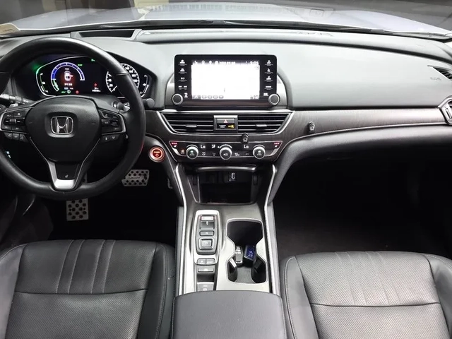 Honda Accord 2.0 Hybrid - САМО 30% АВАНС! - автомобили, коли, обяви за нови и употребявани 6