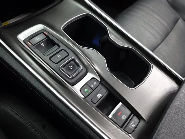 Honda Accord 2.0 Hybrid - САМО 30% АВАНС! - автомобили, коли, обяви за нови и употребявани 8