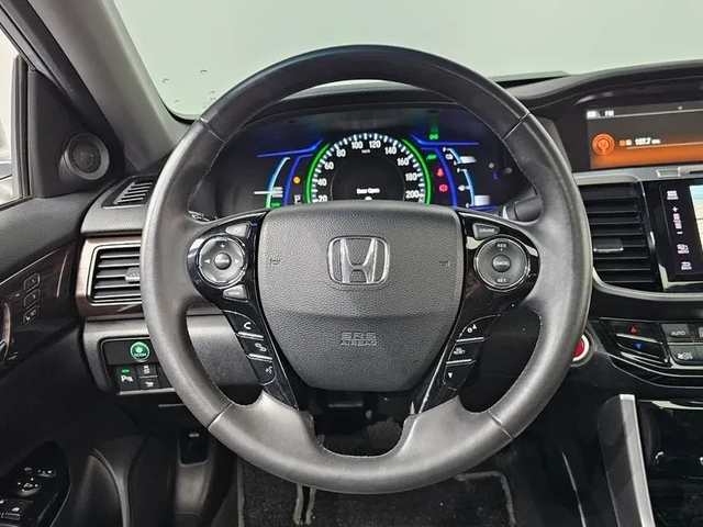 Honda Accord 2.0 Hybrid - САМО 30% АВАНС! - автомобили, коли, обяви за нови и употребявани 13
