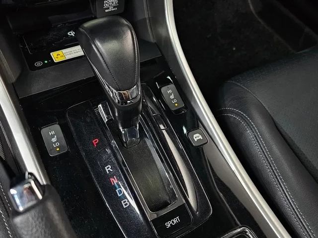 Honda Accord 2.0 Hybrid - САМО 30% АВАНС! - автомобили, коли, обяви за нови и употребявани 8