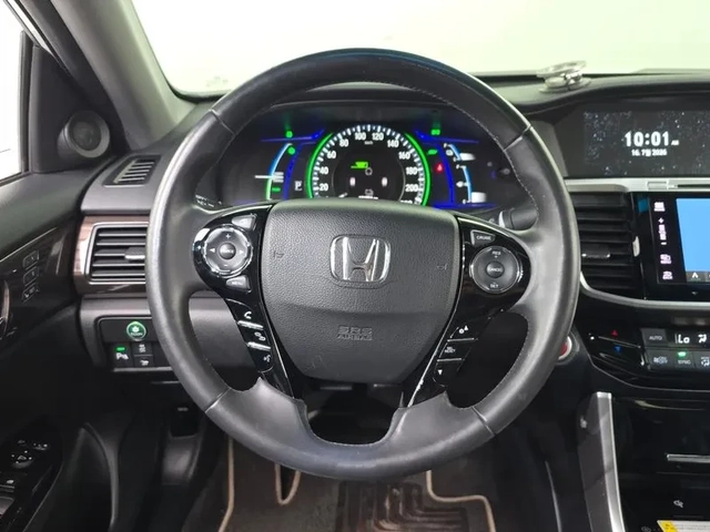 Honda Accord 2.0 Hybrid - САМО 30% АВАНС! - автомобили, коли, обяви за нови и употребявани 12
