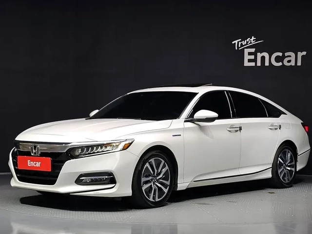 Honda Accord 2.0 Hybrid - САМО 30% АВАНС! - автомобили, коли, обяви за нови и употребявани 0