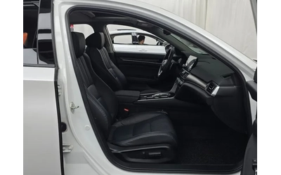 Honda Accord 2.0 Hybrid - САМО 30% АВАНС! - автомобили, коли, обяви за нови и употребявани 10