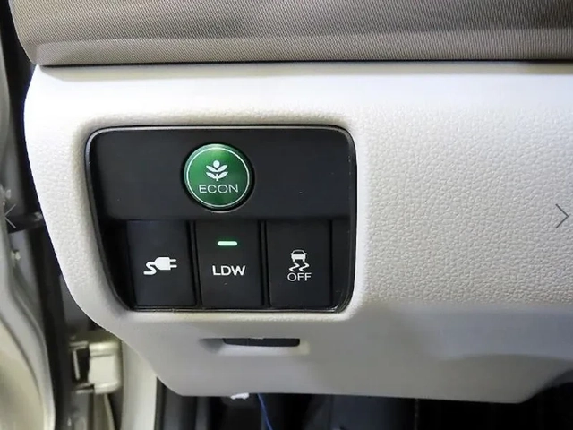Honda Accord 2.0 Hybrid - САМО 30% АВАНС! - автомобили, коли, обяви за нови и употребявани 12