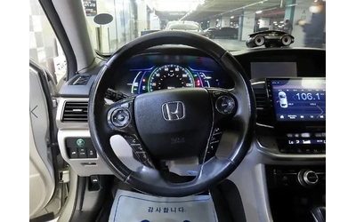 Honda Accord 2.0 Hybrid - САМО 30% АВАНС! - автомобили, коли, обяви за нови и употребявани 7