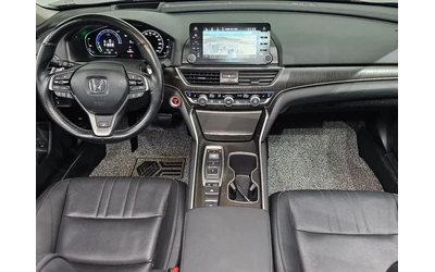 Honda Accord 2.0 Hybrid - САМО 30% АВАНС! - автомобили, коли, обяви за нови и употребявани 6