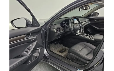 Honda Accord 2.0 Hybrid - САМО 30% АВАНС! - автомобили, коли, обяви за нови и употребявани 9