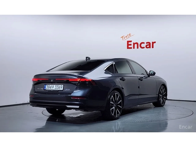 Honda Accord HYBRID* КОЖА* ХЕДС ЪП* КАМЕРА* ДИГИТАЛНО ТАБЛО - автомобили, коли, обяви за нови и употребявани 1