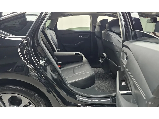 Honda Accord TURBO* КАМЕРА* КОЖА* ДИГИТАЛНО ТАБЛО - автомобили, коли, обяви за нови и употребявани 13