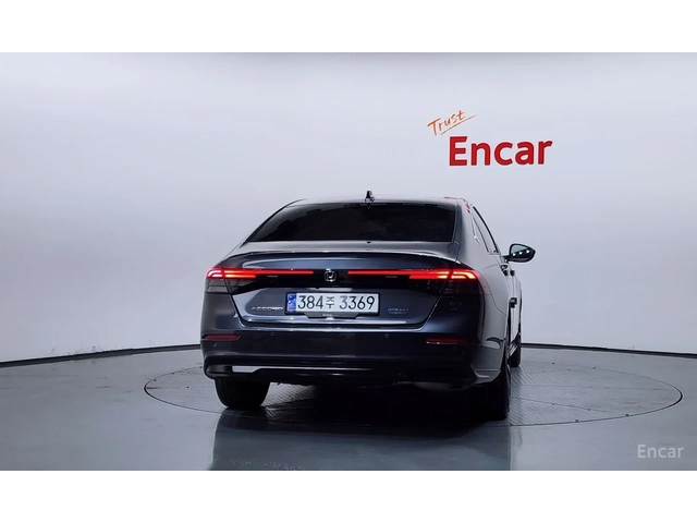 Honda Accord HYBRID* КОЖА* ХЕДС ЪП* КАМЕРА* ДИГИТАЛНО ТАБЛО - автомобили, коли, обяви за нови и употребявани 3