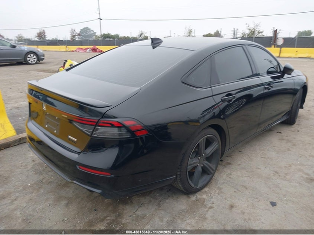 Honda ACCORD HYBRID 2.0L I-4 DI, DOHC, VVT, 146HP Front Wheel Drive - автомобили, коли, обяви за нови и употребявани 3