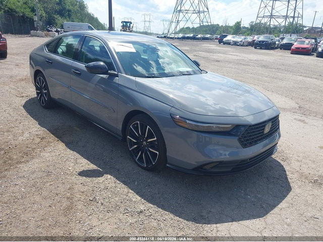 Honda ACCORD HYBRID 2.0L I-4 DI, DOHC, VVT, 146HP Front Wheel Drive - автомобили, коли, обяви за нови и употребявани 0