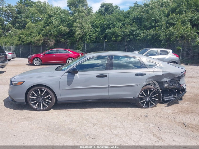 Honda ACCORD HYBRID 2.0L I-4 DI, DOHC, VVT, 146HP Front Wheel Drive - автомобили, коли, обяви за нови и употребявани 13