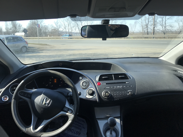 Honda Civic 1,4 Comfort - автомобили, коли, обяви за нови и употребявани 7