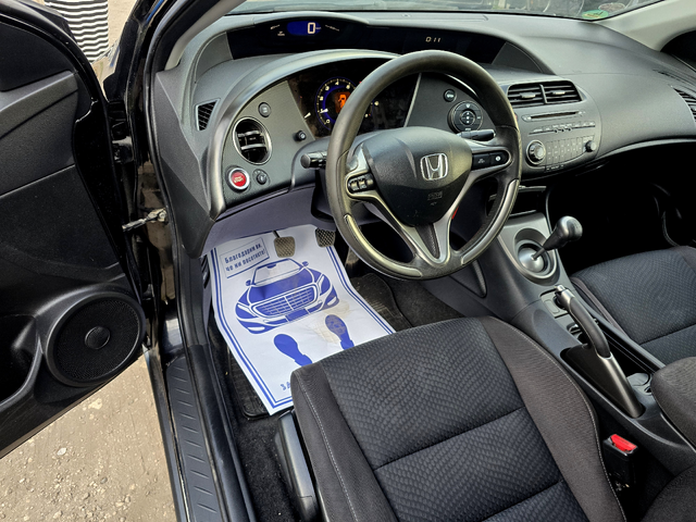 Honda Civic 1.4 i-VTEC (100 кс) - автомобили, коли, обяви за нови и употребявани 6