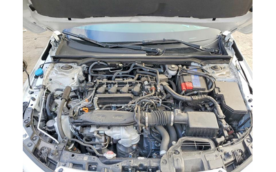 Honda Civic 1.5L 4 Front-wheel Drive - автомобили, коли, обяви за нови и употребявани 11