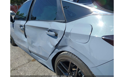 honda-civic-1-5l-i-4-di-dohc-vvt-turbo-180hp-front-wheel-drive - 5
