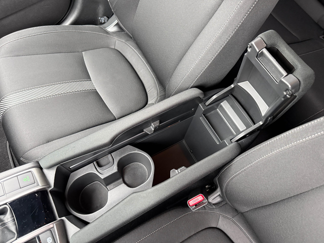 Honda Civic 1.6I-Dtec 120hp ТОП - автомобили, коли, обяви за нови и употребявани 31