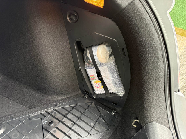 Honda Civic 1.6I-Dtec 120hp ТОП - автомобили, коли, обяви за нови и употребявани 33