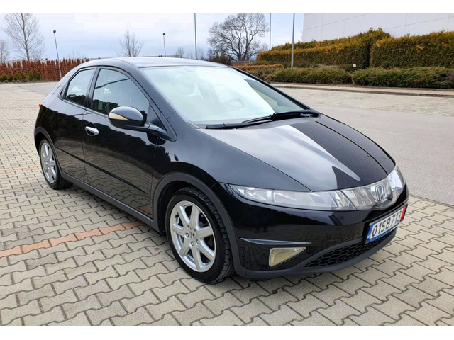 Honda Civic 1.8 I-V