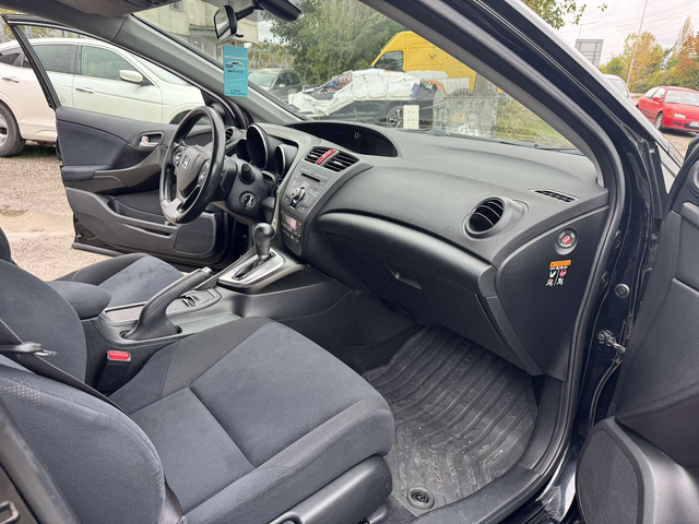 Honda Civic 1,8 i-VTEC - автомобили, коли, обяви за нови и употребявани 4