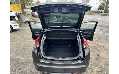 Honda Civic 1,8 i-VTEC - автомобили, коли, обяви за нови и употребявани 8