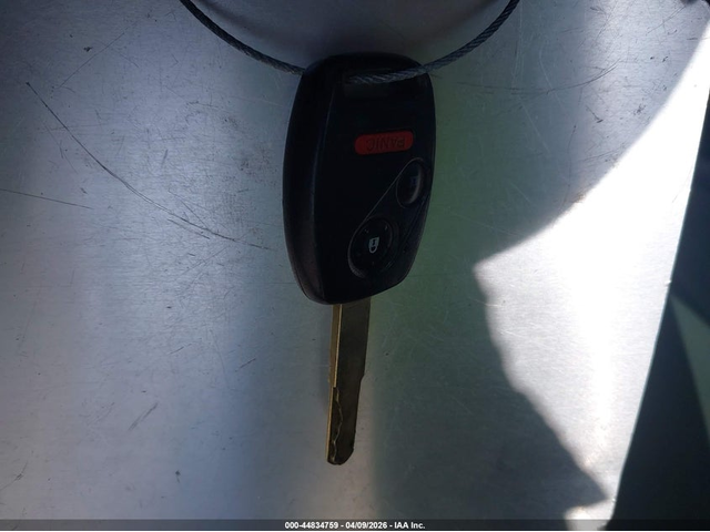 Honda Civic 1.8L I-4 VVT, 113HP Front Wheel Drive - автомобили, коли, обяви за нови и употребявани 10