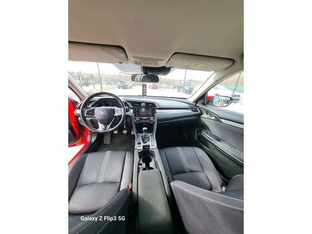 Honda Civic 1.5 - автомобили, коли, обяви за нови и употребявани 11