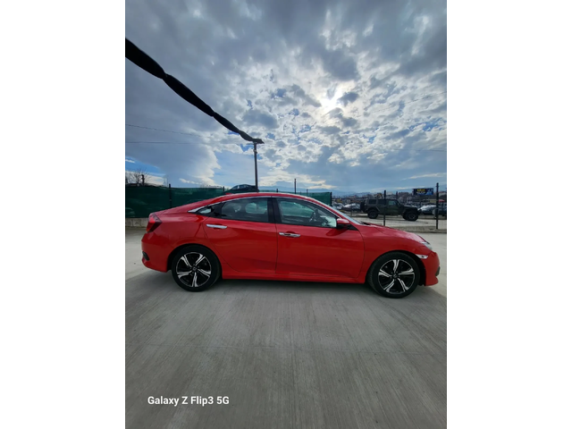 Honda Civic 1.5 - автомобили, коли, обяви за нови и употребявани 5