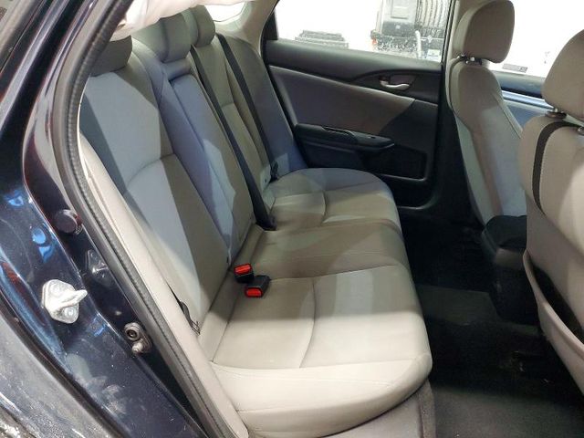 Honda Civic 2.0L 4 Front-wheel Drive - автомобили, коли, обяви за нови и употребявани 10