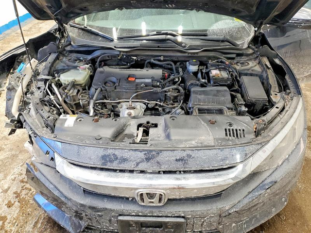 Honda Civic 2.0L 4 Front-wheel Drive - автомобили, коли, обяви за нови и употребявани 12