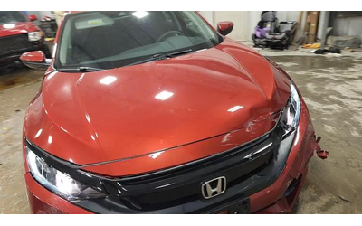 honda-civic-2-0l-4-front-wheel-drive - 0